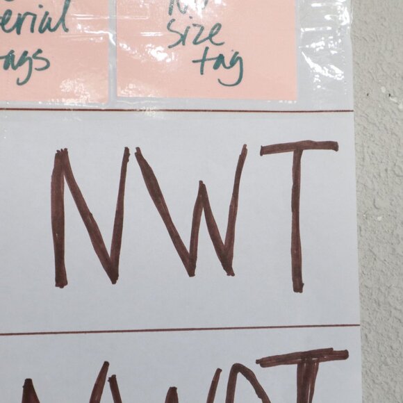 Vanity Fair Camisole Womens 38/44‎ Black Delicate Elegant Romantic Boudoir NWT - Picture 16 of 16